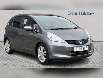 Used Honda Jazz 2014 for sale - 79204341: Photo