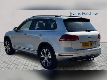 Used Volkswagen Touareg 2016 for sale - 78389055: Photo