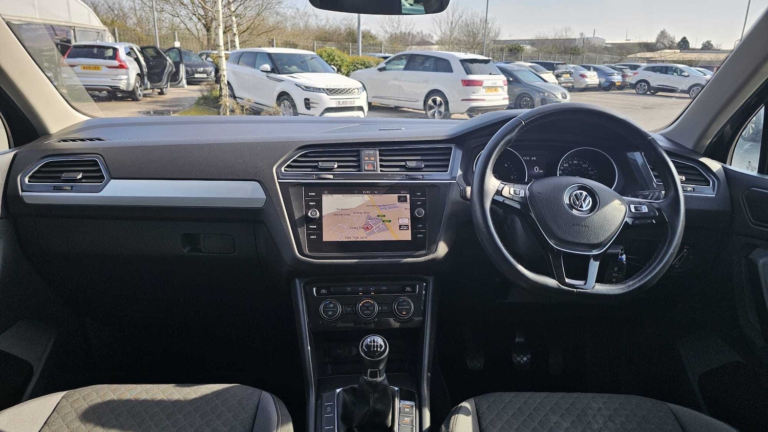 Used Volkswagen Tiguan 2018 for sale - 77961028: Photo 11