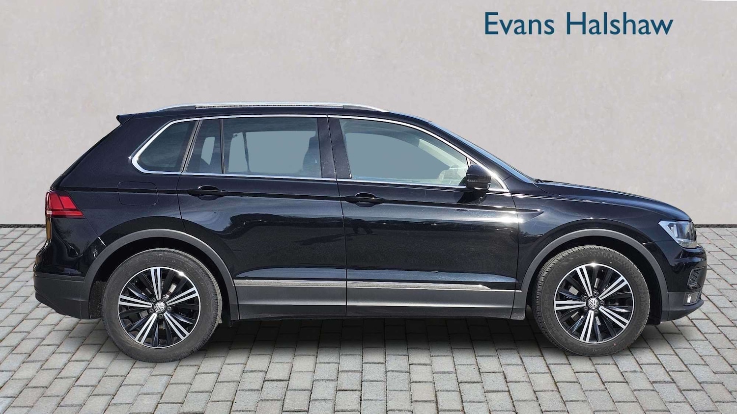 Used Volkswagen Tiguan 2018 for sale - 77961028: Photo 5
