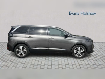 Used Peugeot 5008 2021 for sale - 79467138: Photo
