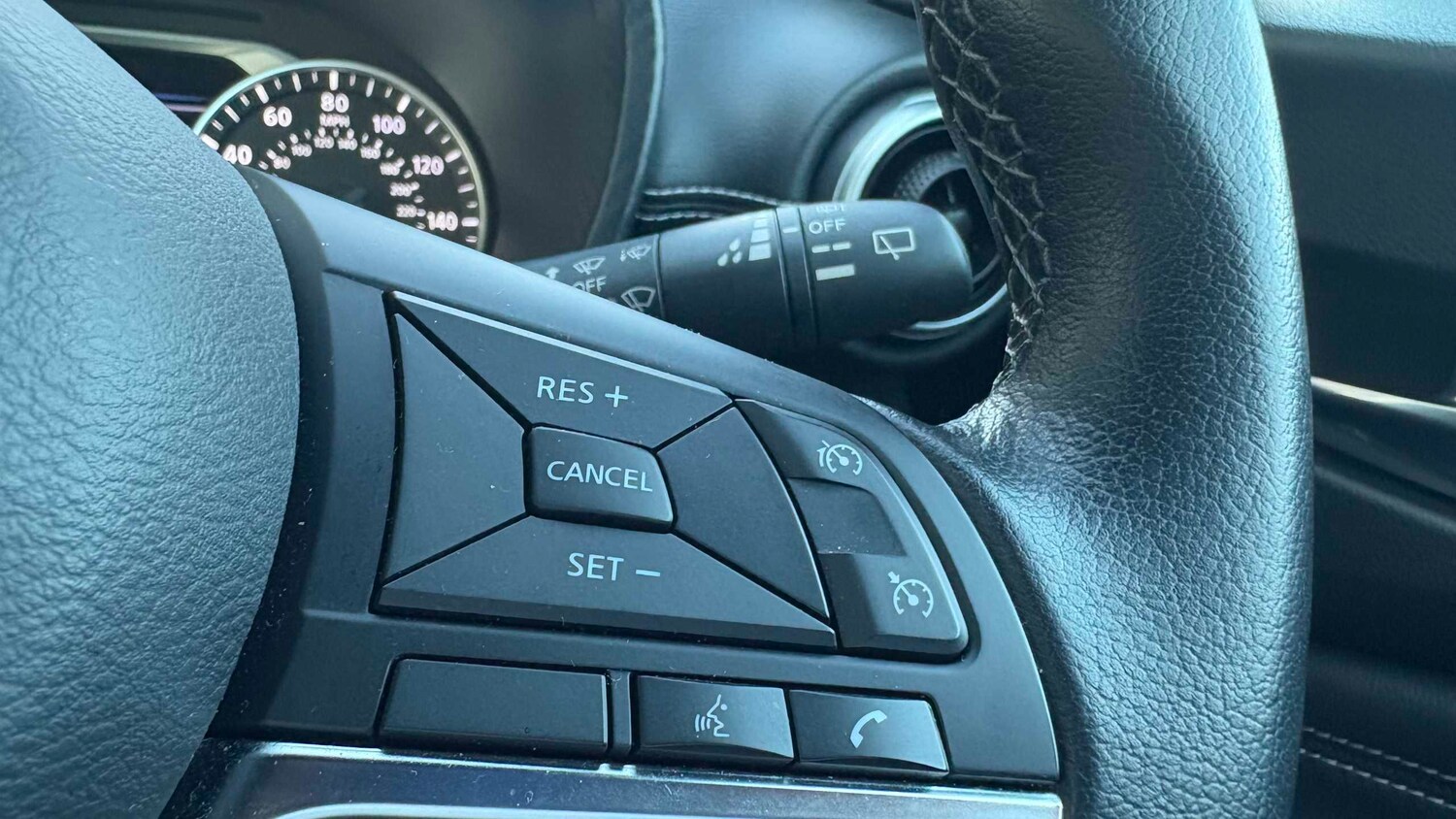 Used Nissan Juke 2023 for sale - 77928772: Photo 11