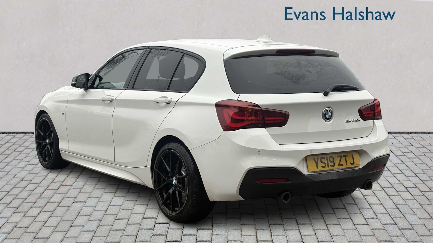 Used BMW 1 Series 2019 for sale - 78010181: Photo 2