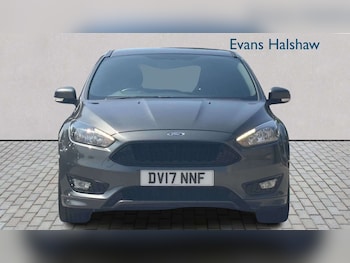 Used Ford Focus 2017 for sale - 79429117: Photo