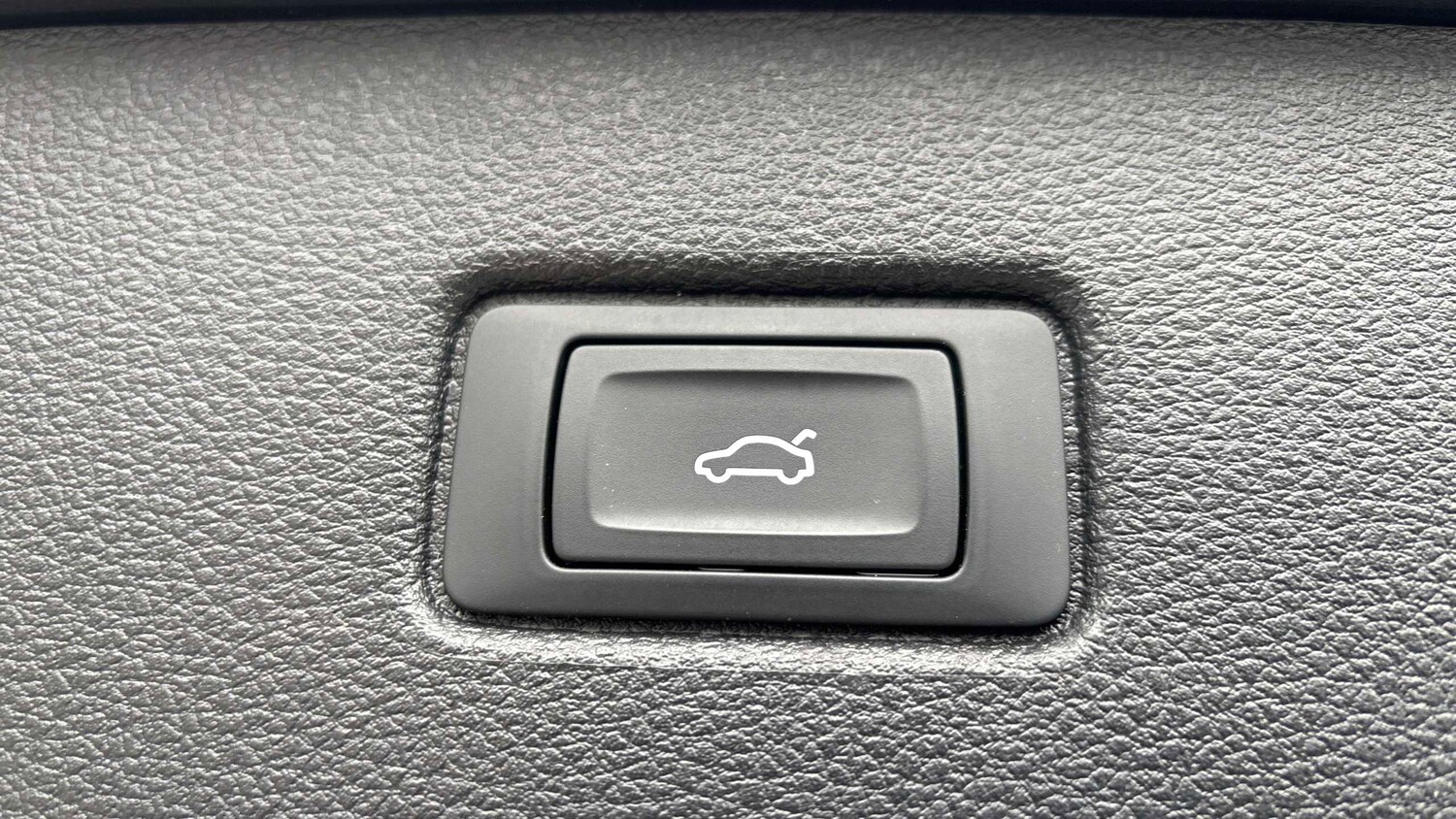 Used Audi Q7 2023 for sale - 78208868: Photo 14