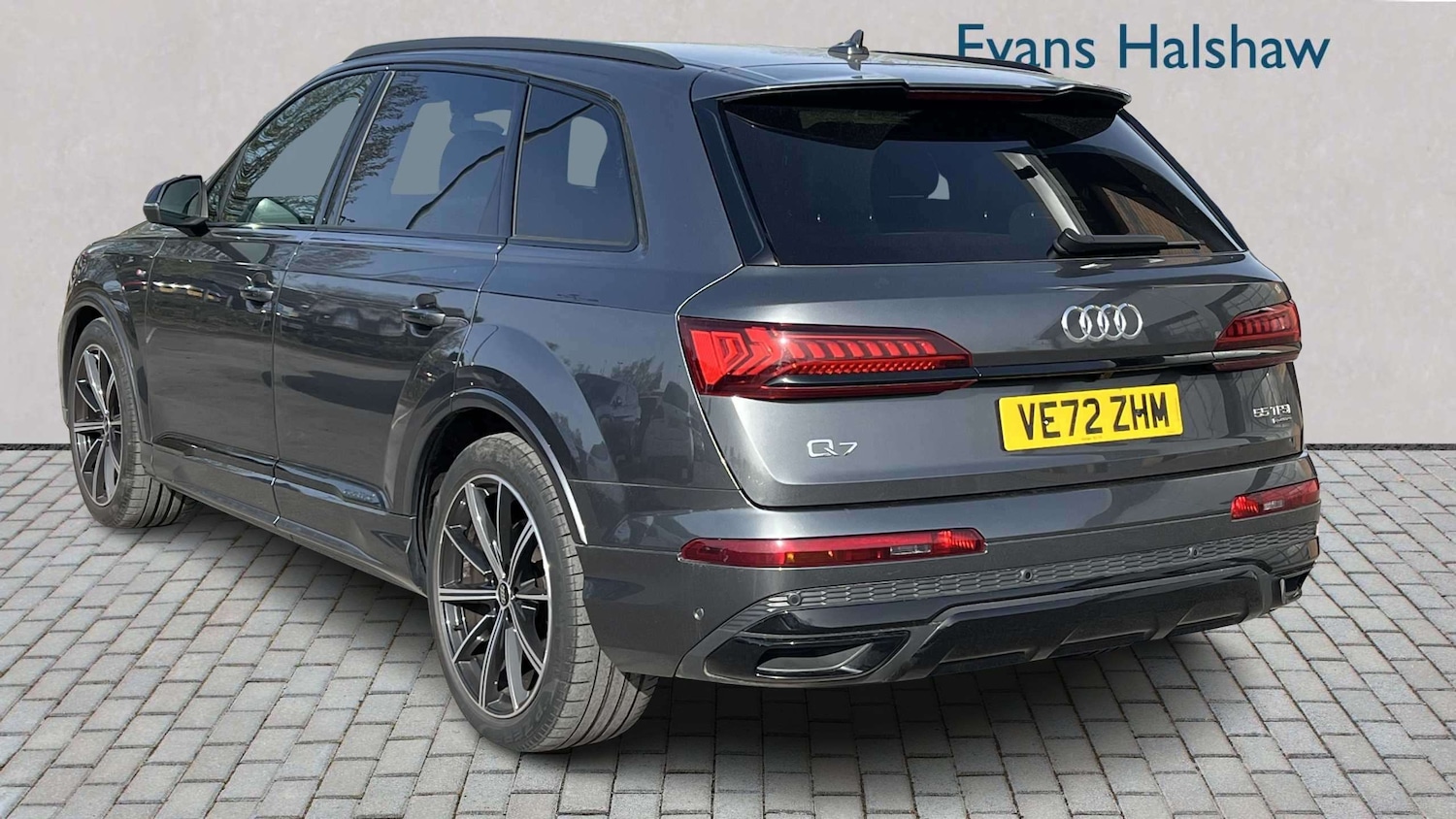 Used Audi Q7 2023 for sale - 78208868: Photo 2