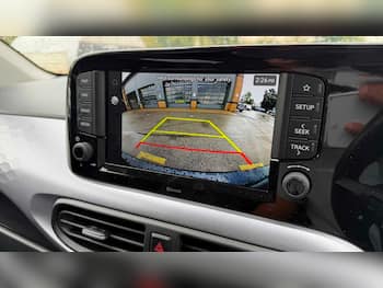 Used Hyundai i10 2024 for sale - 79648640: Photo