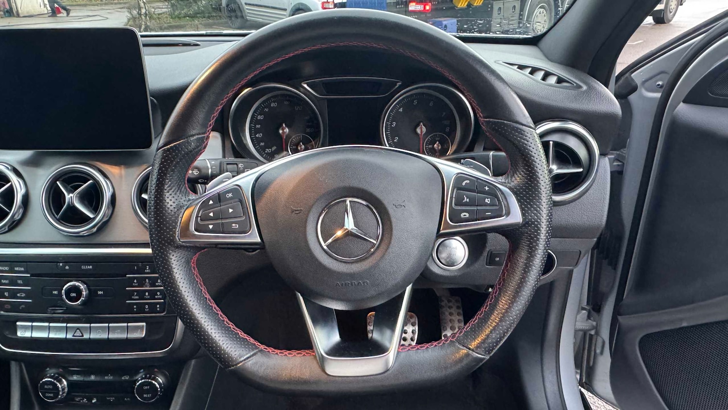 Used Mercedes-Benz GLA for sale - 77862412: Photo 24