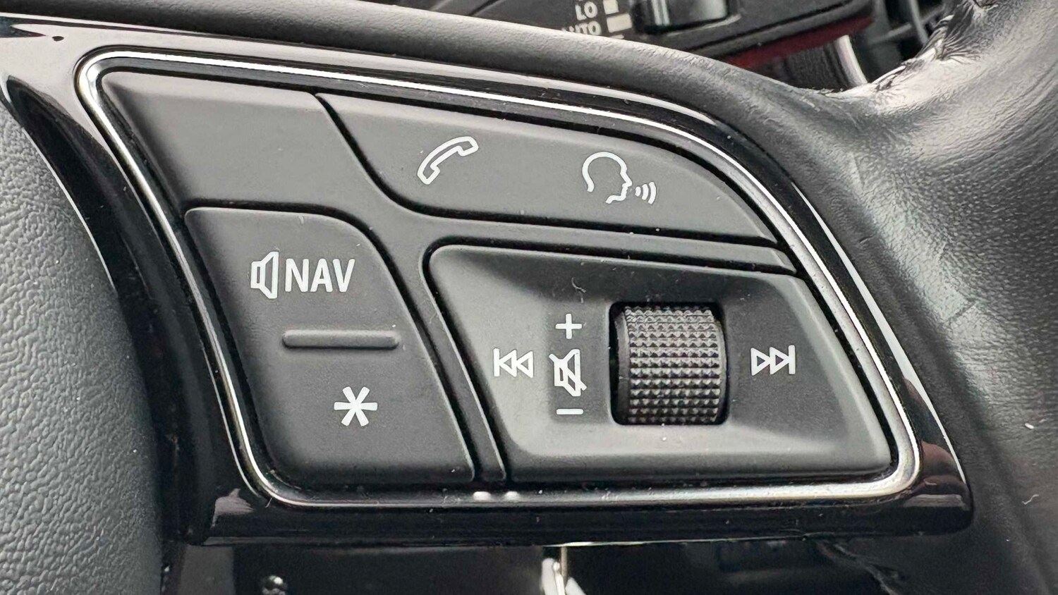 Used Audi Q2 2017 for sale - 77857165: Photo 19