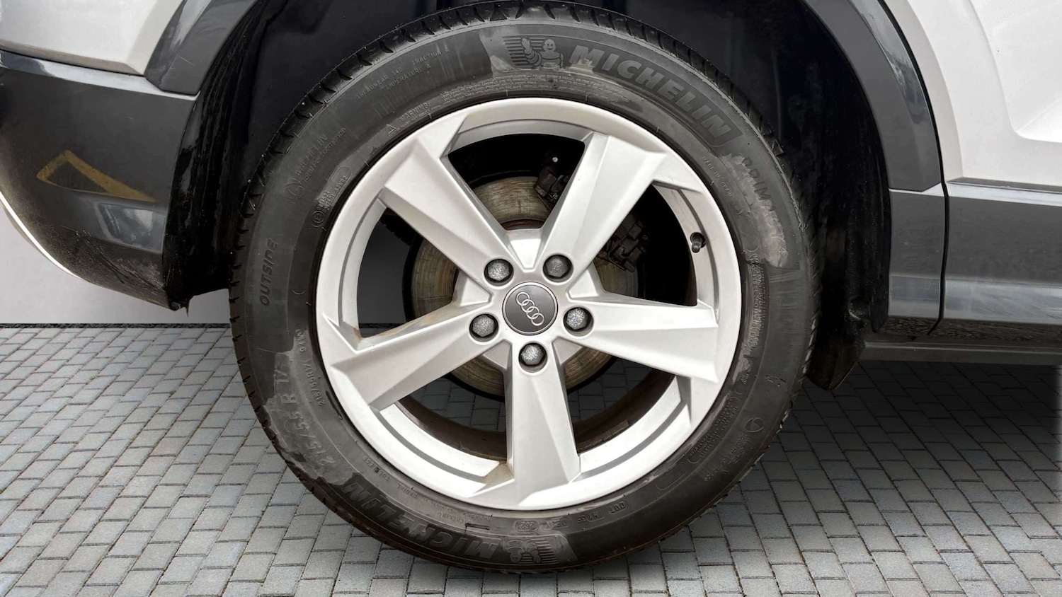 Used Audi Q2 2017 for sale - 77857165: Photo 3