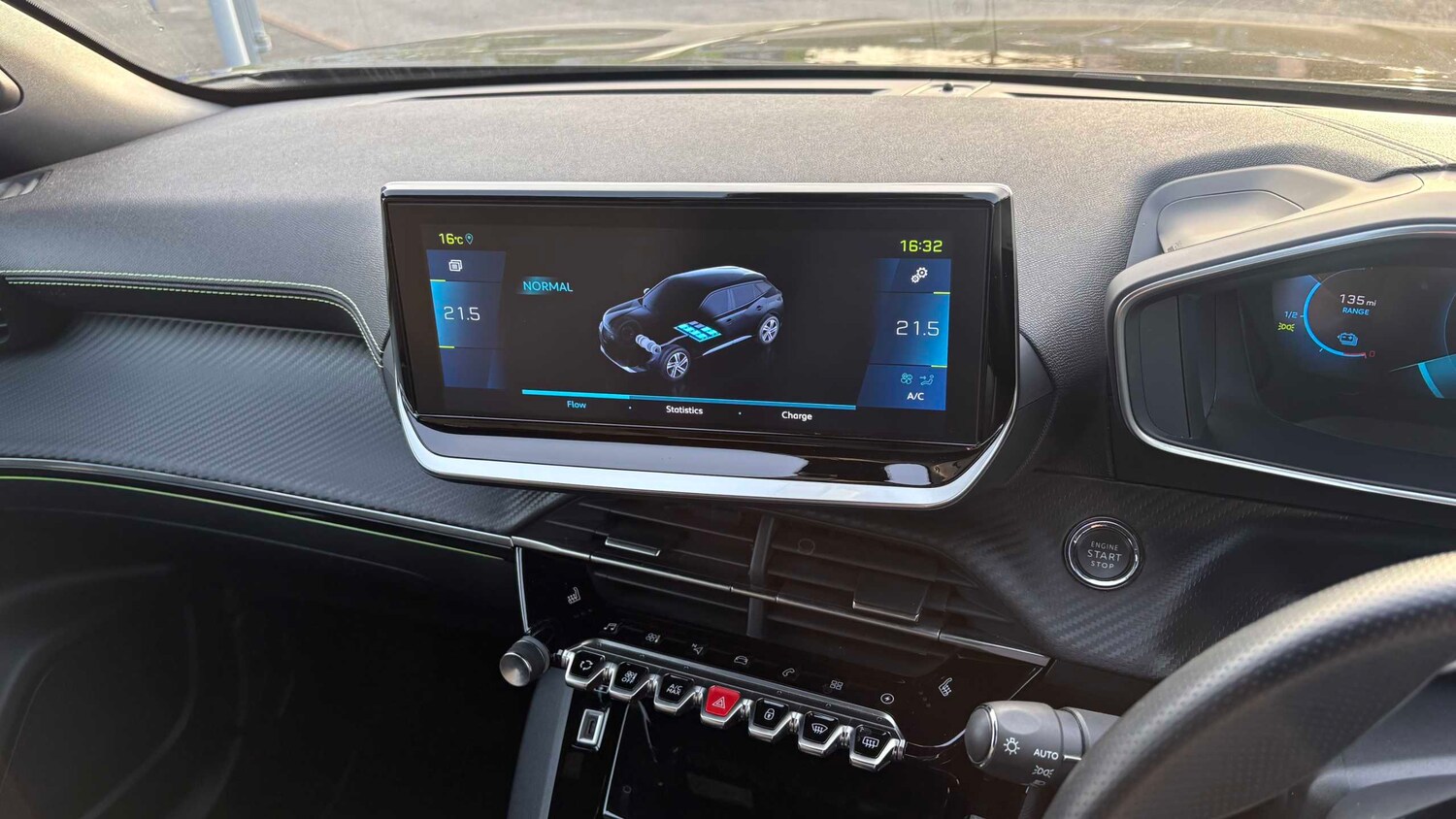 Used Peugeot 2008 2023 for sale - 77857573: Photo 10