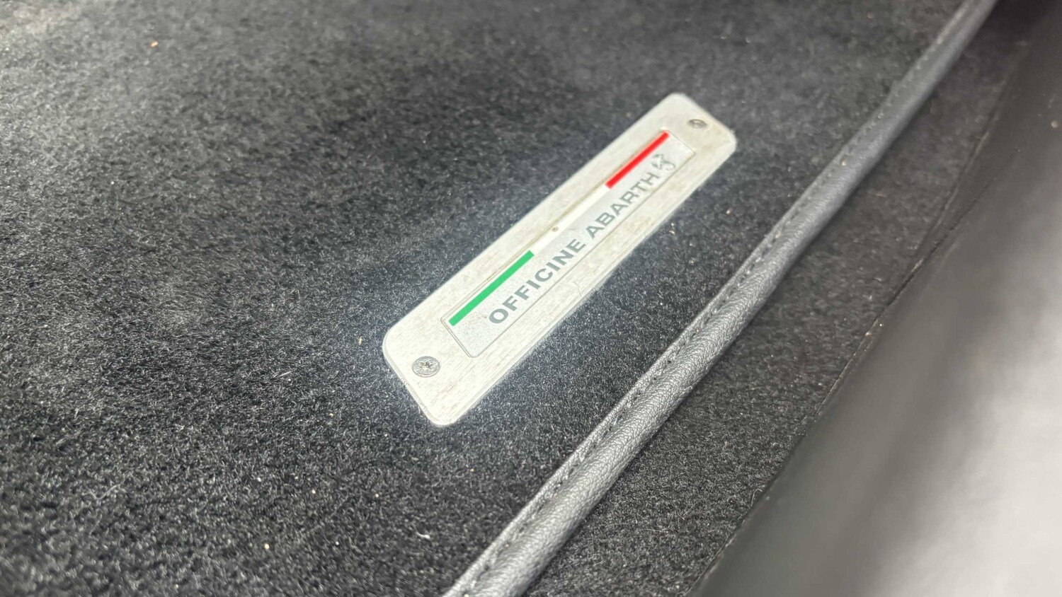 Used Abarth 695 2023 for sale - 77857104: Photo 17