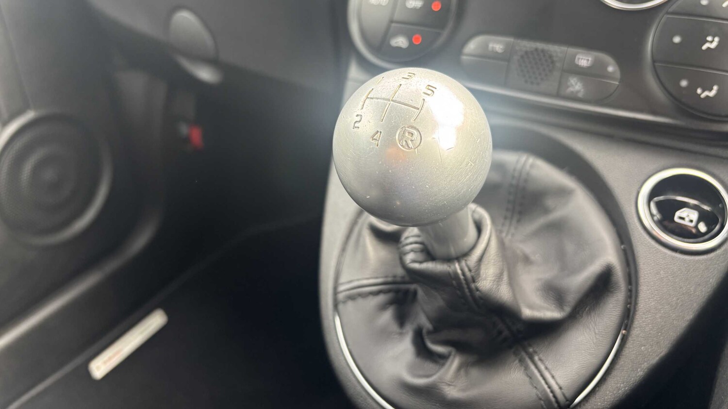 Used Abarth 695 2023 for sale - 77857104: Photo 23