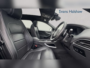 Used Jaguar F-Pace 2020 for sale - 78743881: Photo