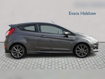 Used Ford Fiesta 2016 for sale - 78247855: Photo