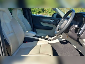 Used Volvo XC40 2021 for sale - 79511532: Photo