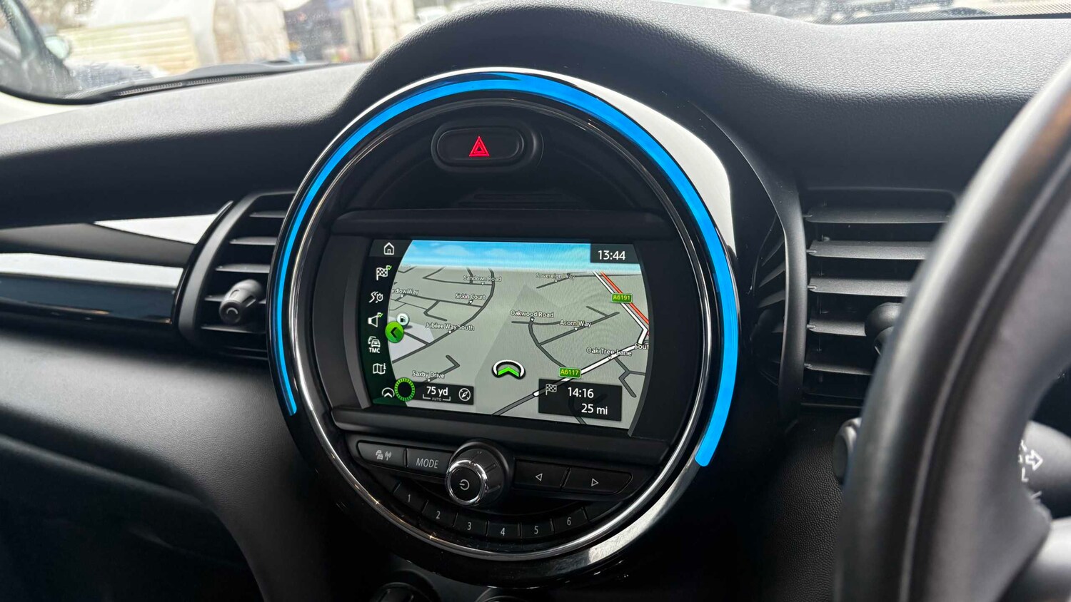 Used MINI Hatch 2018 for sale - 77859498: Photo 13