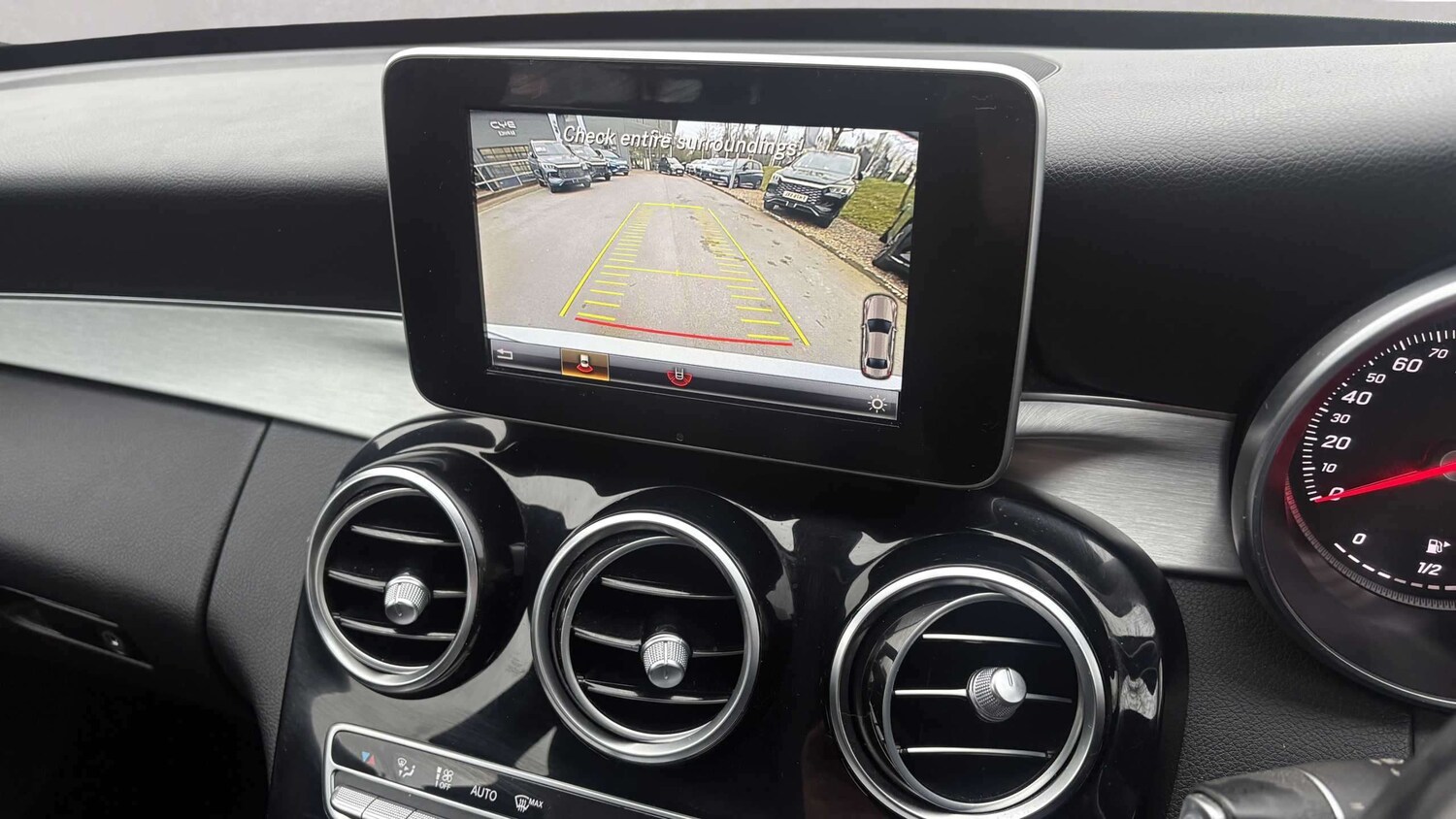 Used Mercedes-Benz C Class for sale - 77861920: Photo 6