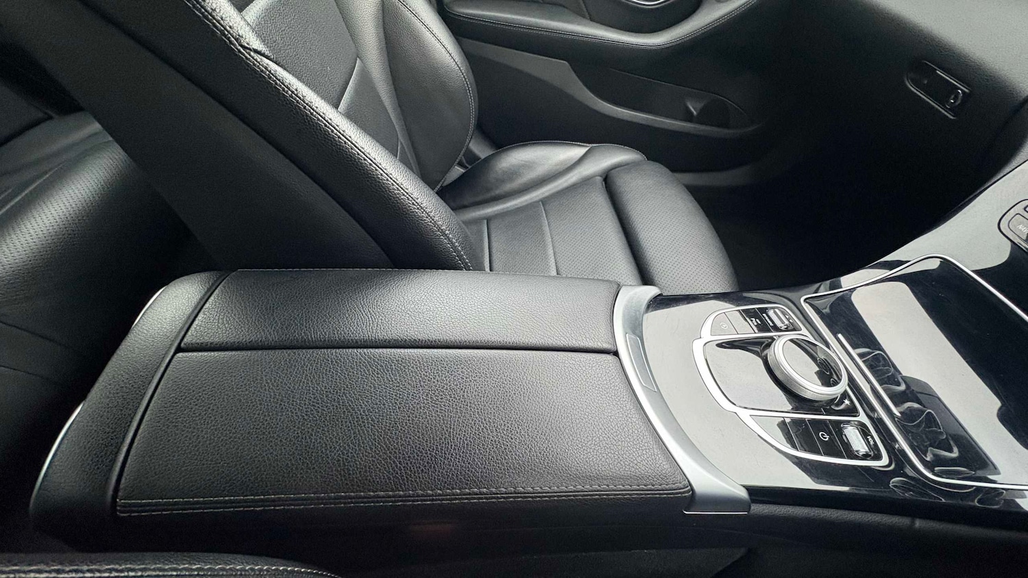 Used Mercedes-Benz C Class for sale - 77861920: Photo 9