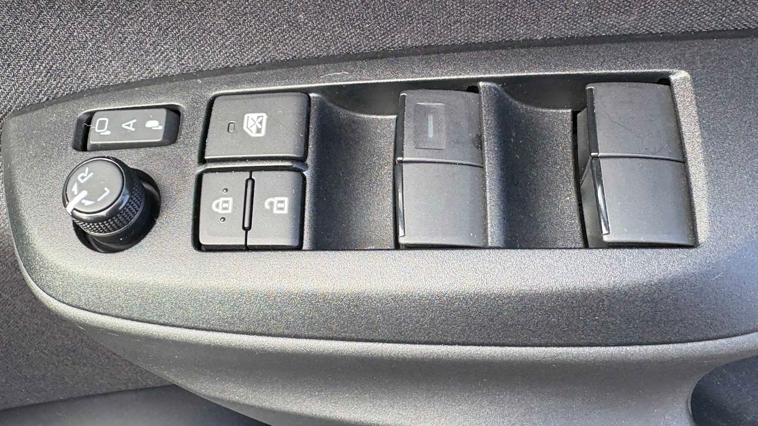 Used Toyota Yaris 2023 for sale - 78076847: Photo 11