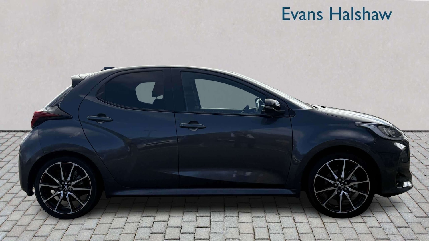 Used Toyota Yaris 2023 for sale - 78076847: Photo 3