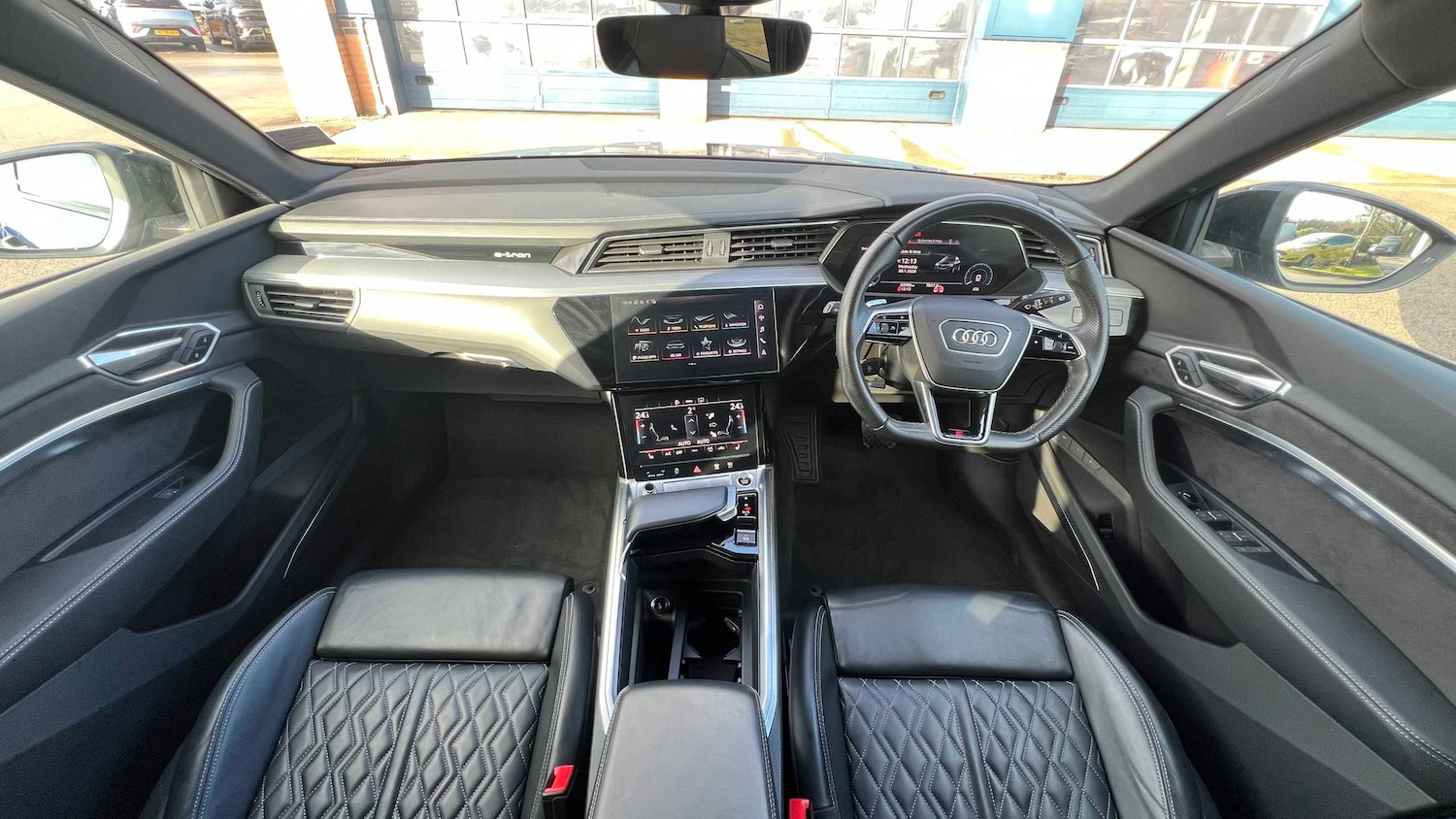 Used Audi e-tron 2021 for sale - 77886127: Photo 11