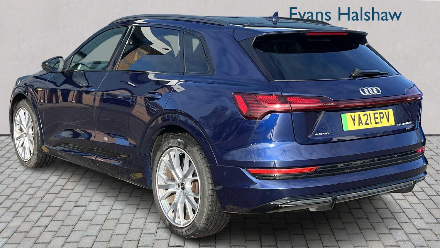 Used Audi e-tron 2021 for sale - 77886127: Photo 2