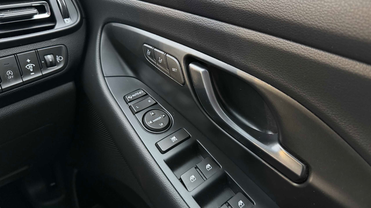 Used Hyundai i30 2022 for sale - 77857331: Photo 16