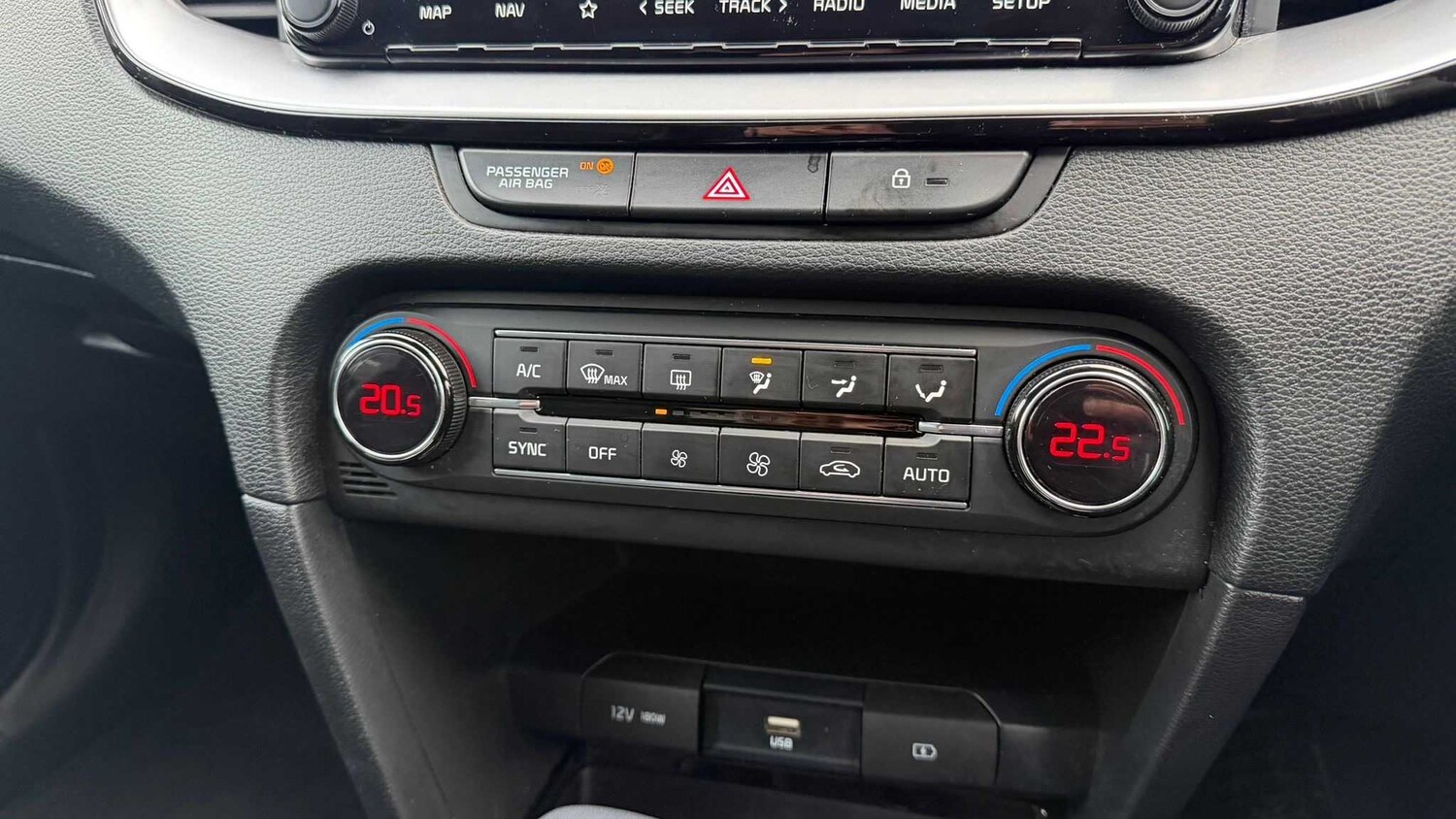 Used Kia Ceed 2020 for sale - 78208901: Photo 17