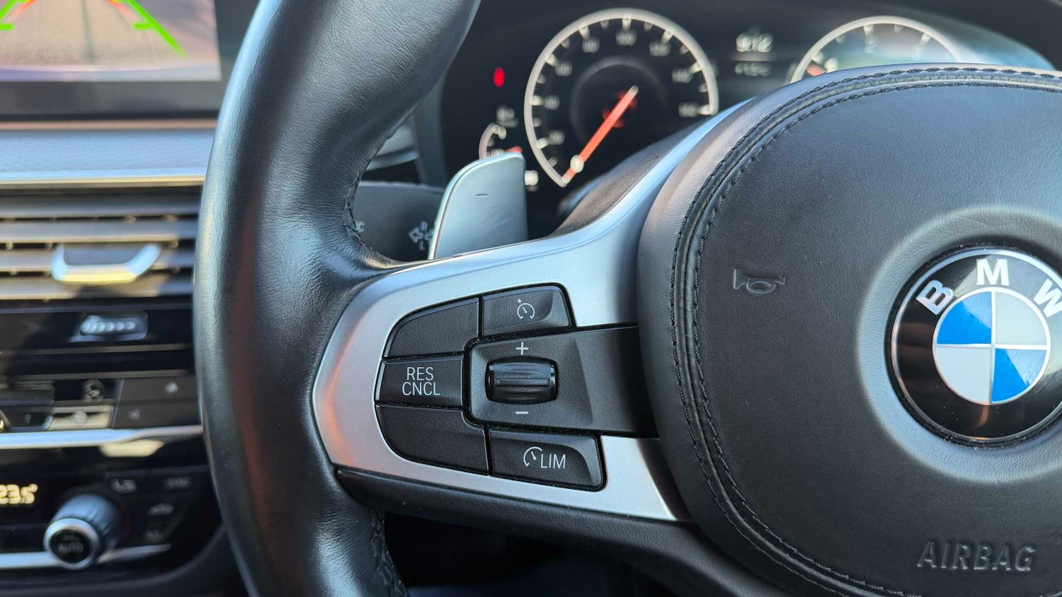 Used BMW 5 Series 2018 for sale - 77856791: Photo 15