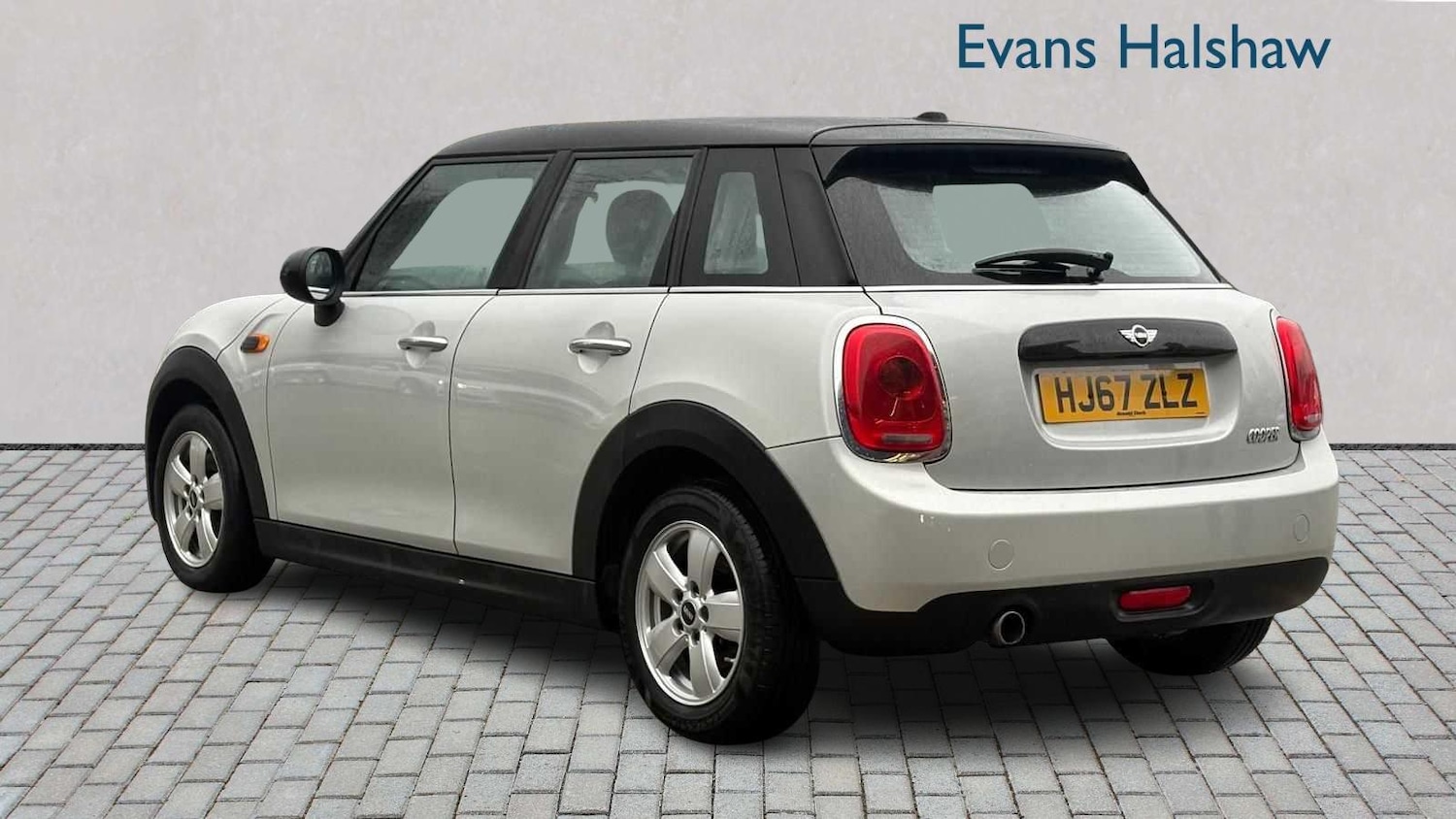Used MINI Hatch 2017 for sale - 77857912: Photo 2