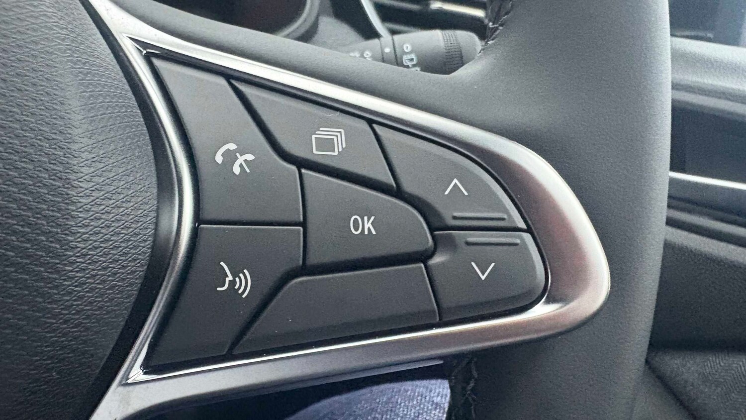 Used Renault Clio 2025 for sale - 77861778: Photo 19