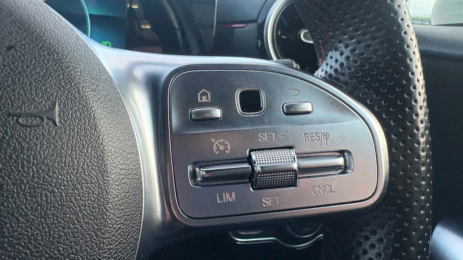 Used Mercedes-Benz A-Class for sale - 77859595: Photo 19