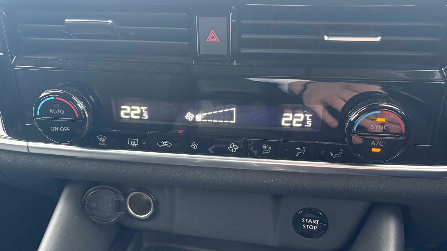 Used Nissan Qashqai 2023 for sale - 78010584: Photo 14