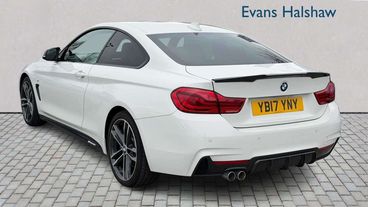 Used BMW 4 Series 2017 for sale - 77856390: Photo 2