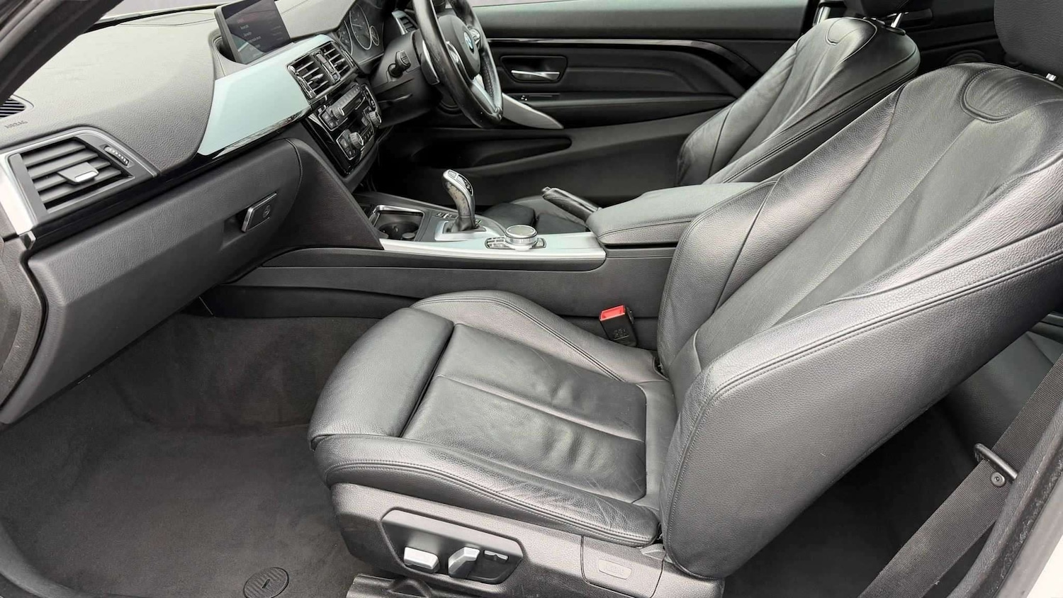 Used BMW 4 Series 2017 for sale - 77856390: Photo 6