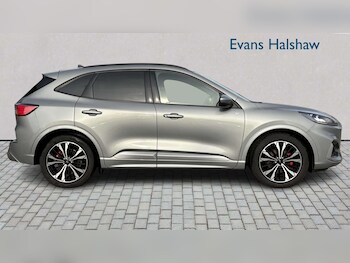 Used Ford Kuga 2023 for sale - 77972827: Photo