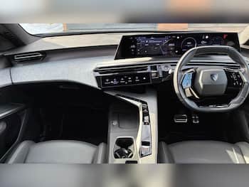 Used Peugeot 3008 2025 for sale - 79811138: Photo