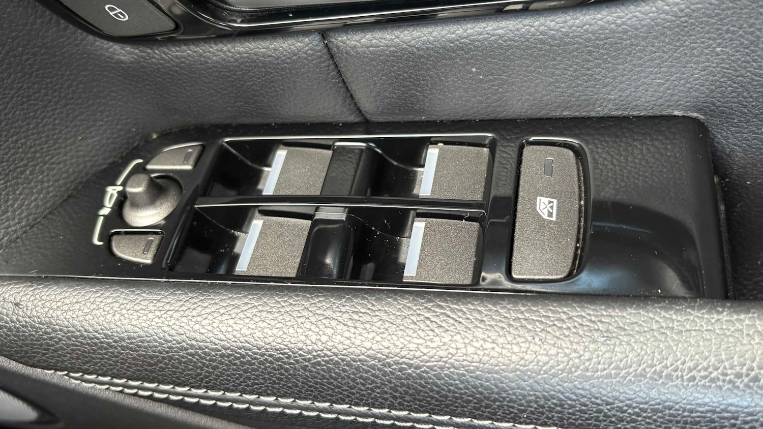 Used Land Rover Range Rover Evoque 2017 for sale - 78129604: Photo 15