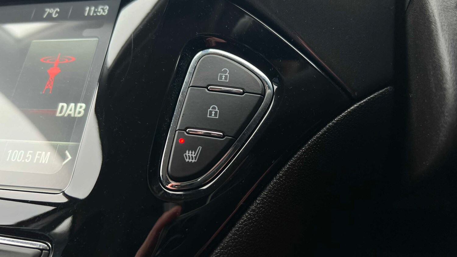 Used Vauxhall Corsa 2018 for sale - 77858750: Photo 16