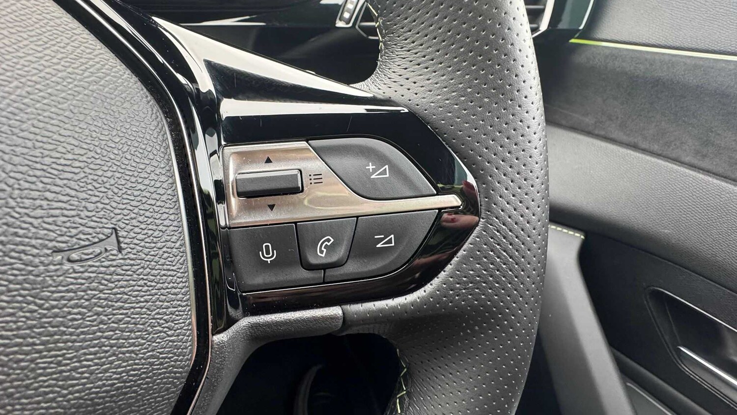 Used Peugeot 408 2024 for sale - 77858849: Photo 19