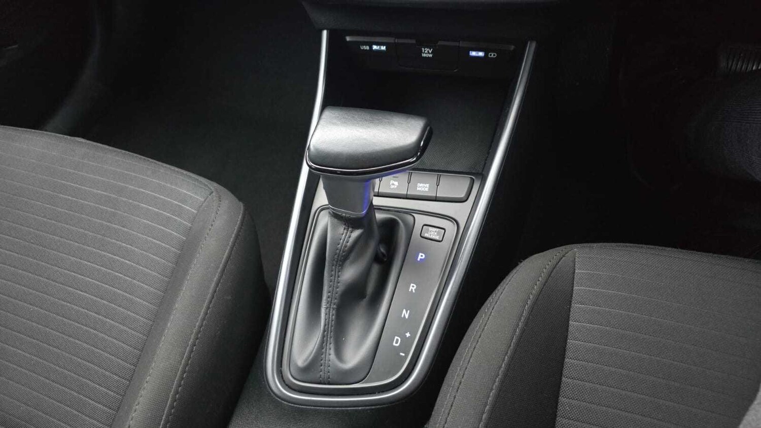 Used Hyundai i20 for sale - 77861229: Photo 5