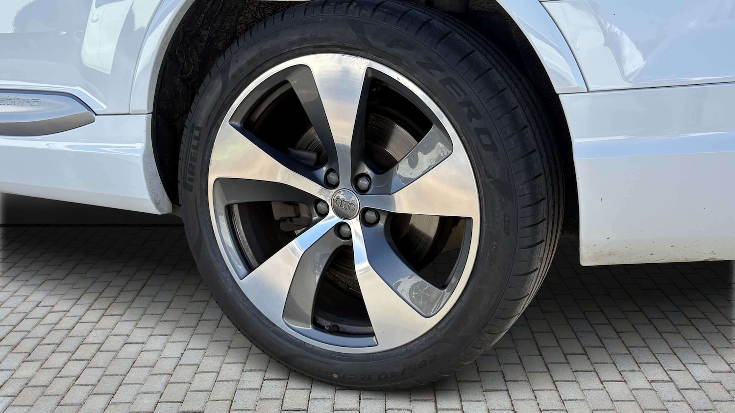 Used Audi Q7 2015 for sale - 77943362: Photo 4