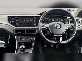 Used Volkswagen Polo 2018 for sale - 78881404: Photo