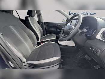 Used Hyundai i10 2023 for sale - 78321866: Photo