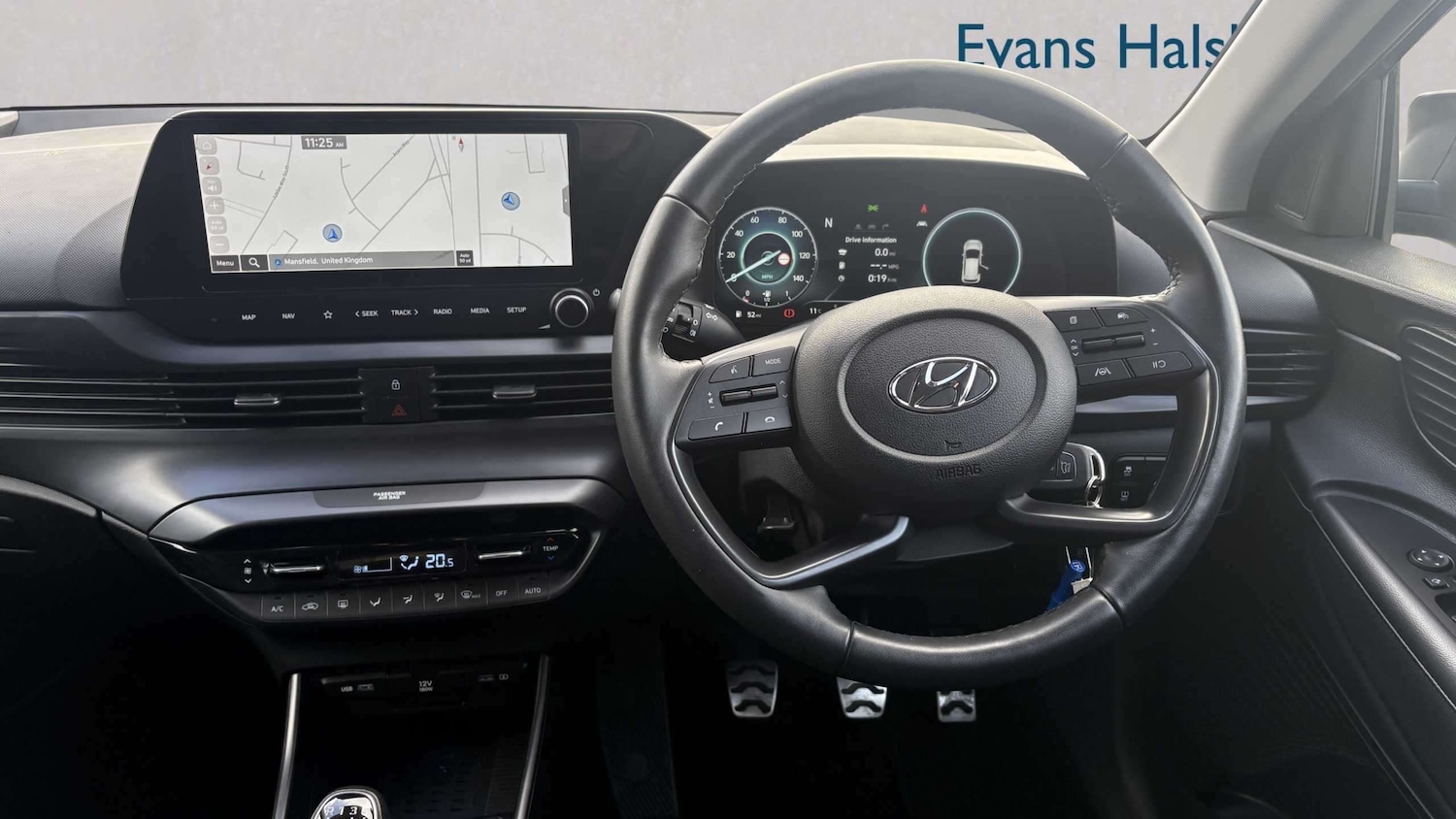 Used Hyundai BAYON for sale - 77860931: Photo 4