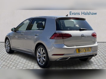 Used Volkswagen Golf 2017 for sale - 79078583: Photo
