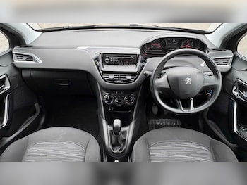 Used Peugeot 208 2012 for sale - 78925407: Photo