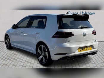 Used Volkswagen Golf 2019 for sale - 78419578: Photo