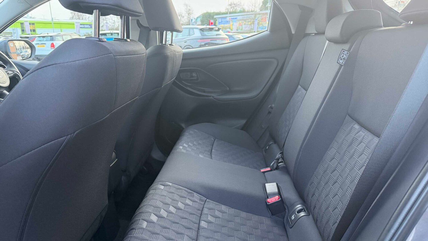 Used Toyota Yaris for sale - 77862212: Photo 10